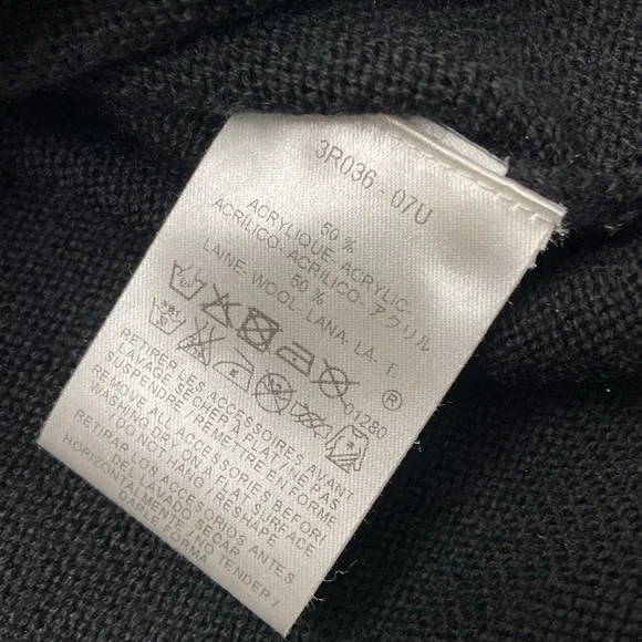 Caroll knit sweater dress like new! - Picture 8 of 12